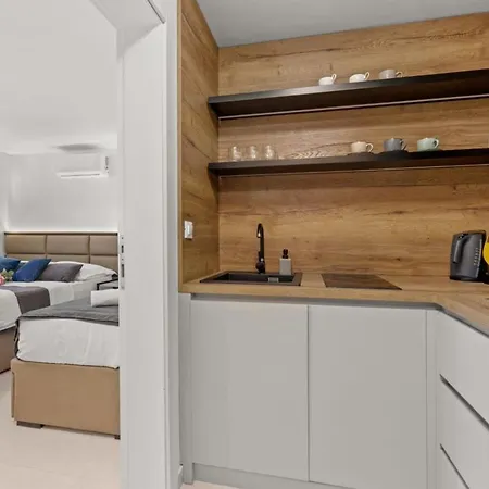 Daire Premier Desinger Residences Zadar *